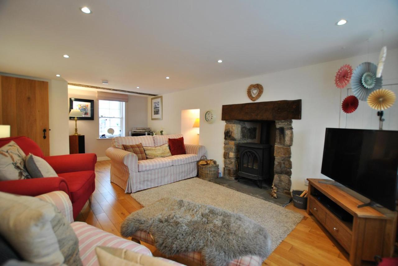 Woods Neuk-Stunning Character Cottage East Neuk พิทเทนวีม ภายนอก รูปภาพ